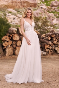 LW66301 Lillian West wedding dresses