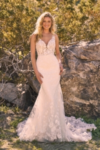 LW66320 Lillian West wedding dresses